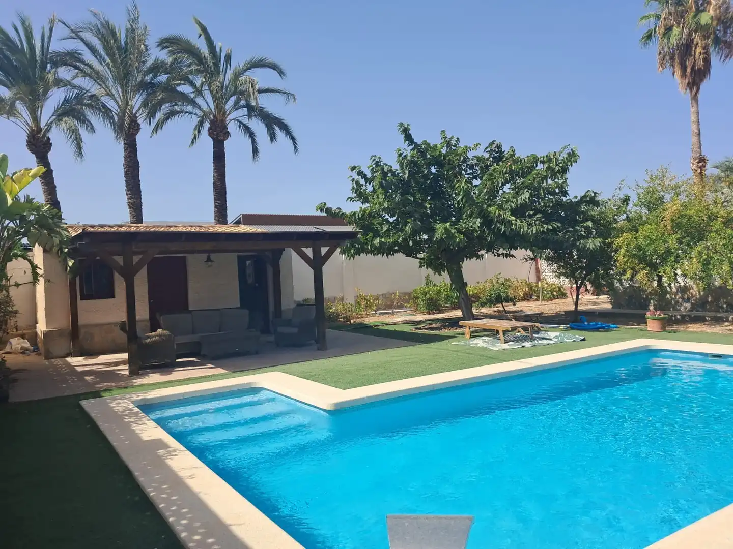 Schwimmbecken von Haus oder Chalet zur Miete in Mutxamel mit Klimaanlage, Terrasse und Schwimmbad