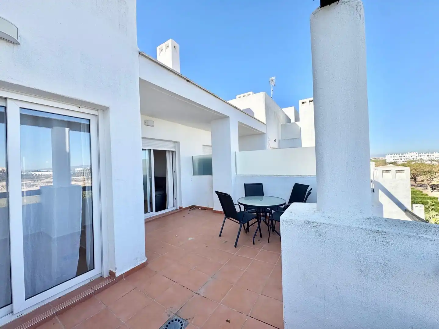 Mini appartamento con terrazza in affitto a Terrazas de la Torre Golf, imagen 3