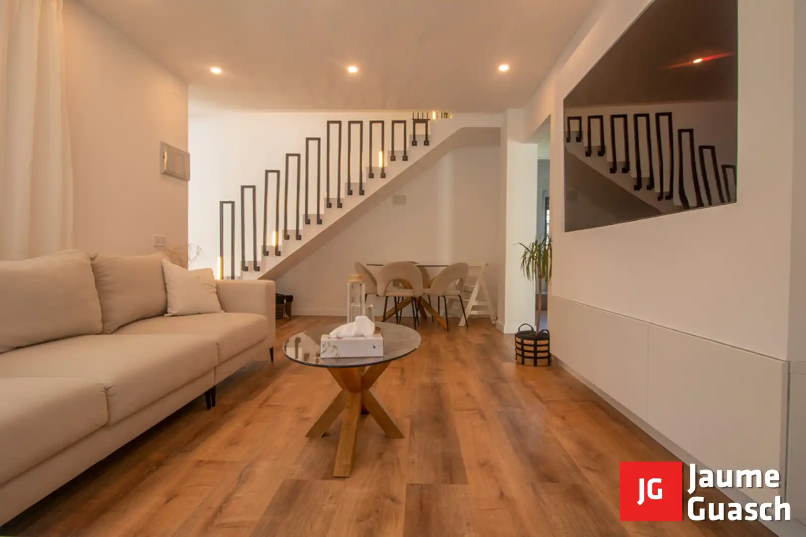 Living room of Detached homes for sale in La Pobla de Montornès    with Heating, Private garden and Parquet flooring
