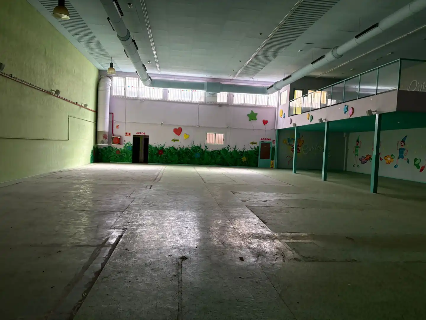 Nave industrial de alquiler en Carrer Sabadell, 1, Ciutat Esportiva