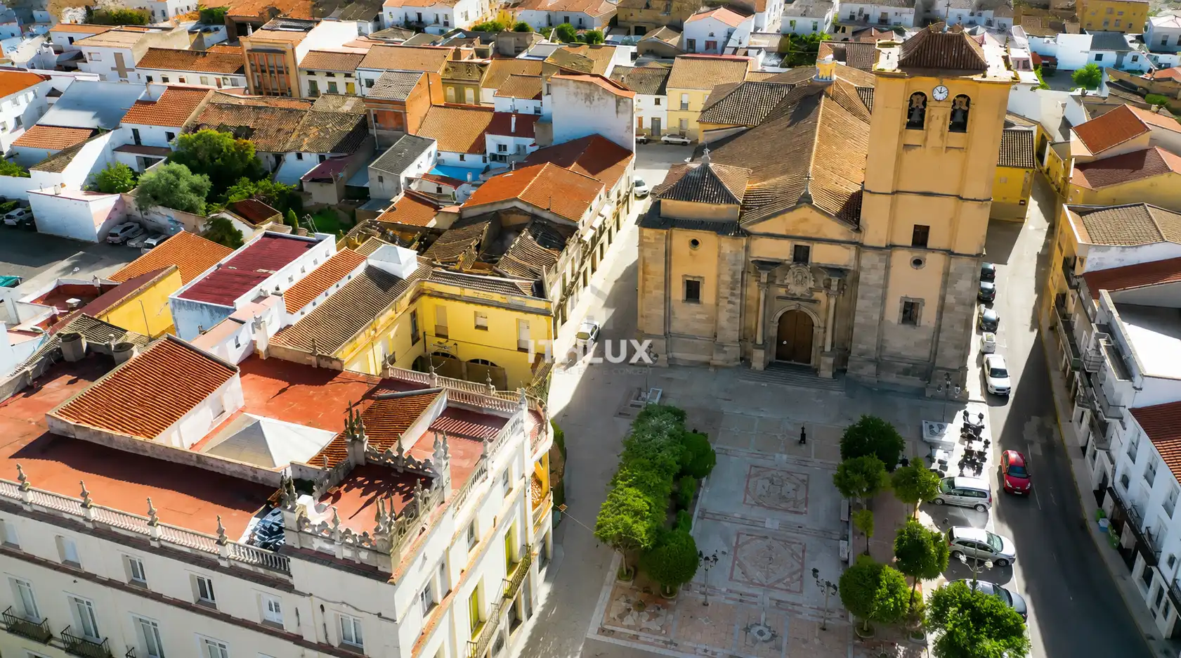 Exterior view of Flat for sale in Castuera  with Air Conditioner, Terrace and Storage room