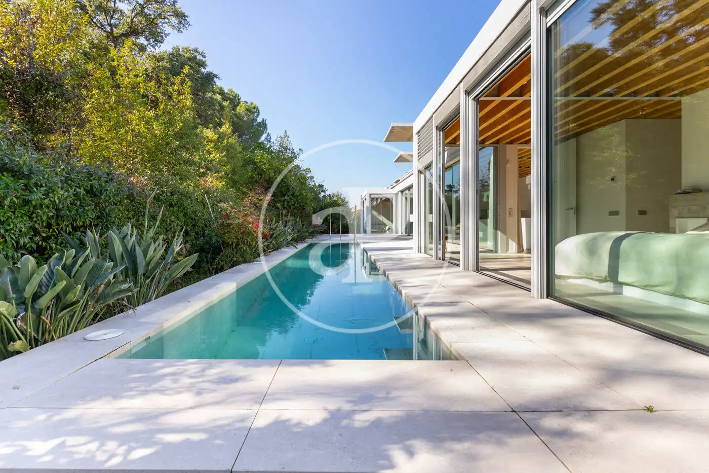 Swimming pool of Houses for sale in Sant Cugat del Vallès  with Air Conditioner, Heating and Private garden