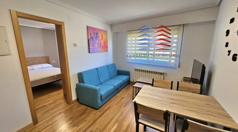 Foto 4 de Dúplex de alquiler en Avenida Buenos Aires, Universidad, Ourense Capital