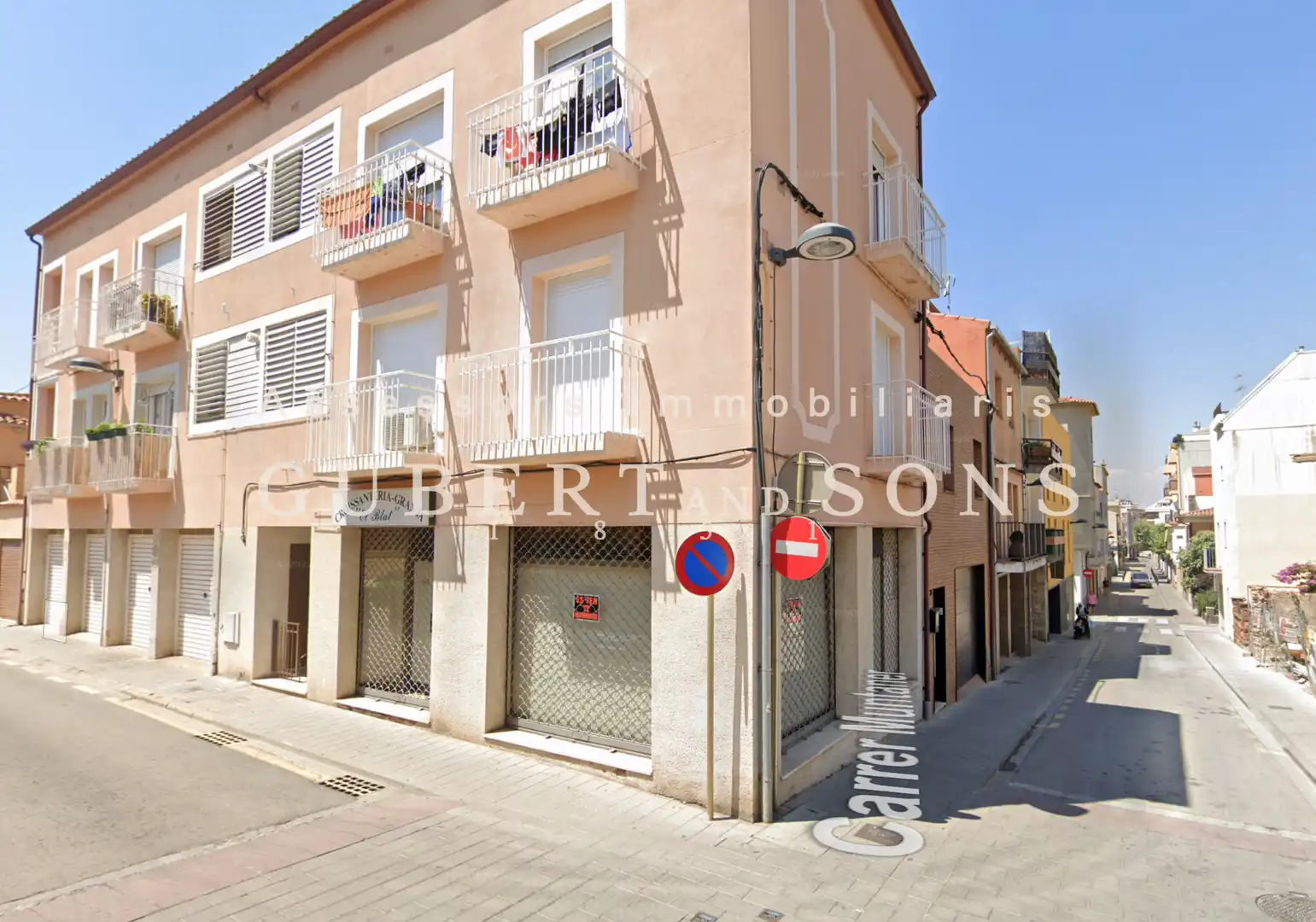 Vista exterior de Local en venda en Palamós