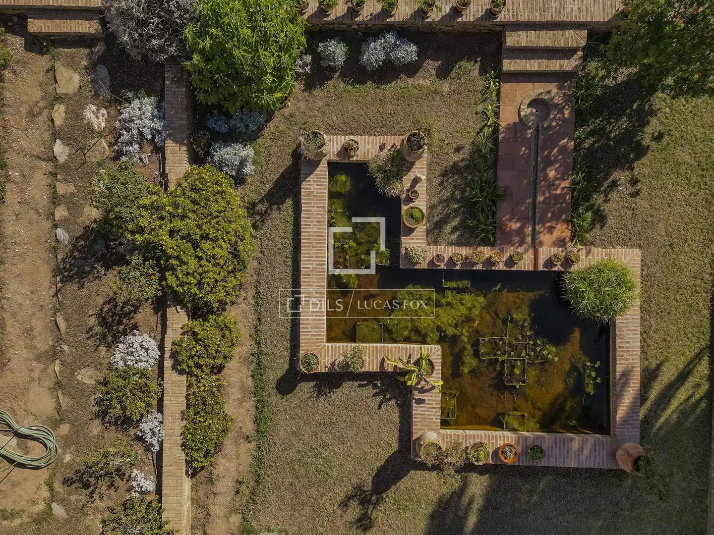 Jardí de Finca rústica en venda en Motril amb Aire condicionat, Calefacció i Jardí privat
