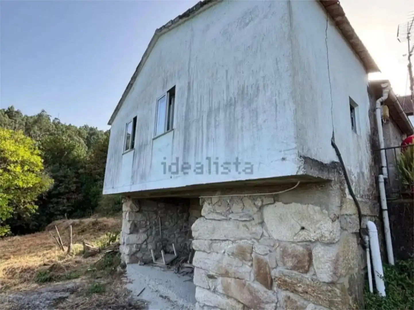 Wohnung zum Verkauf in Crecente mit Privatgarten und Möbliert