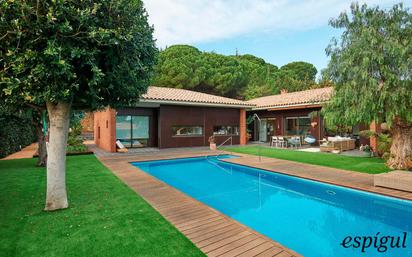 Garden of House or chalet for sale in Sant Vicenç de Montalt  with Air Conditioner, Heating and Private garden
