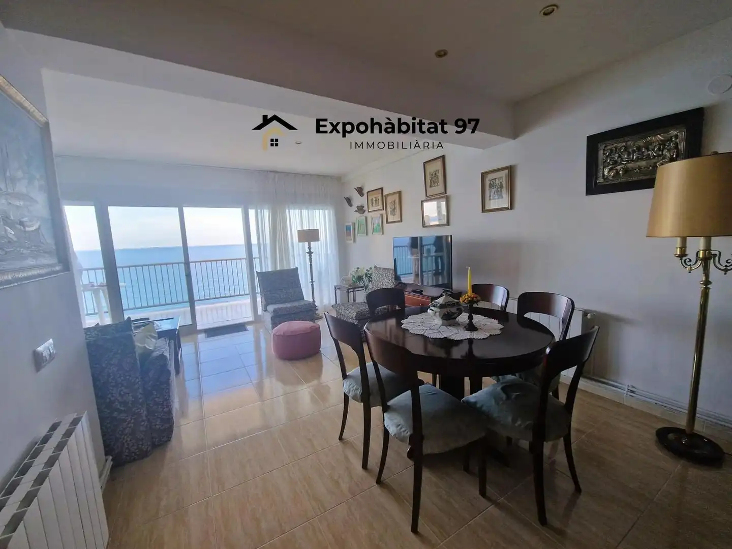 Sala de estar de Apartamento en venta en Salou con Calefacción, Terraza y Amueblado