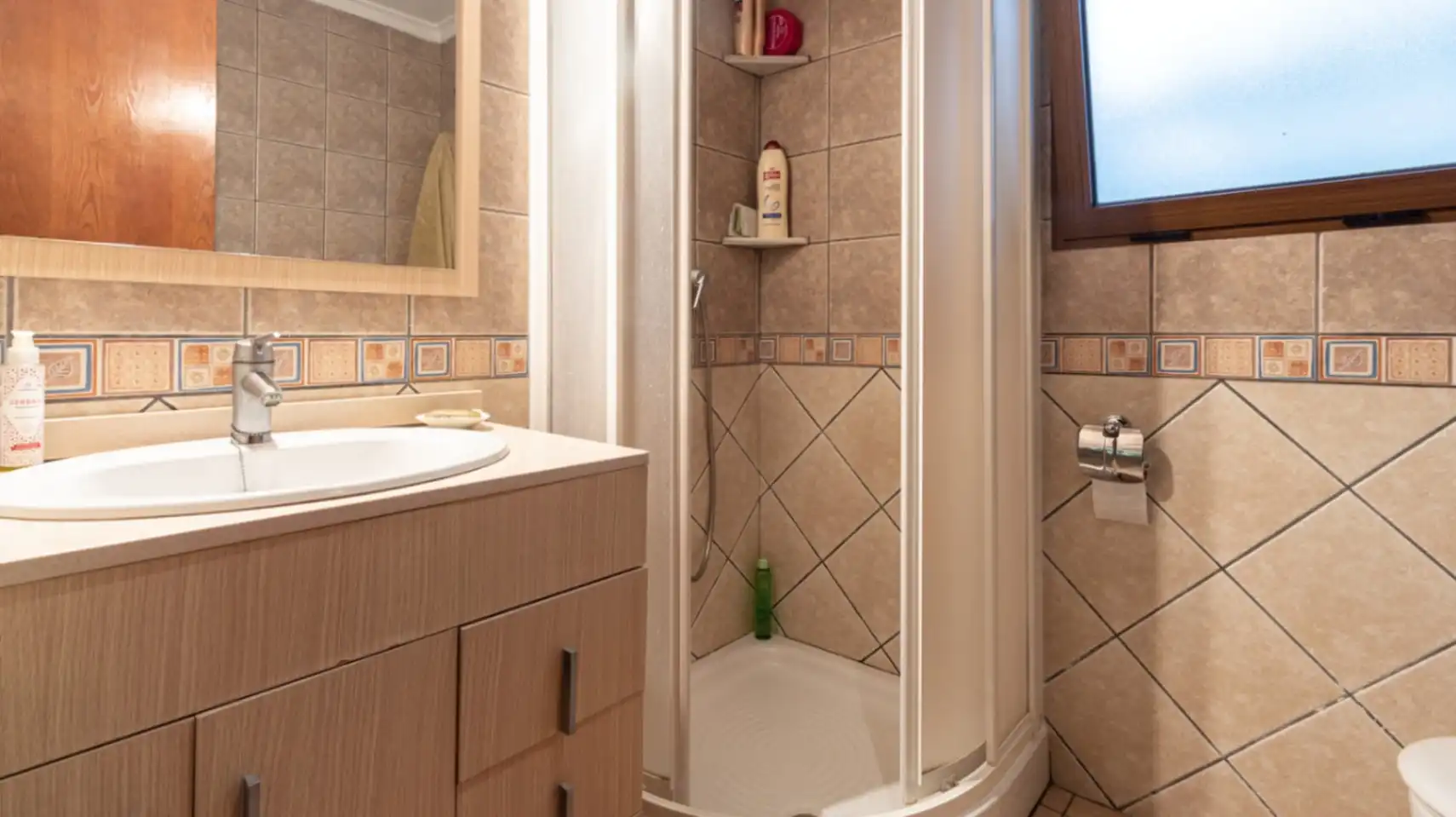 Bathroom of Houses for sale in Dénia  with Air Conditioner, Heating and Private garden