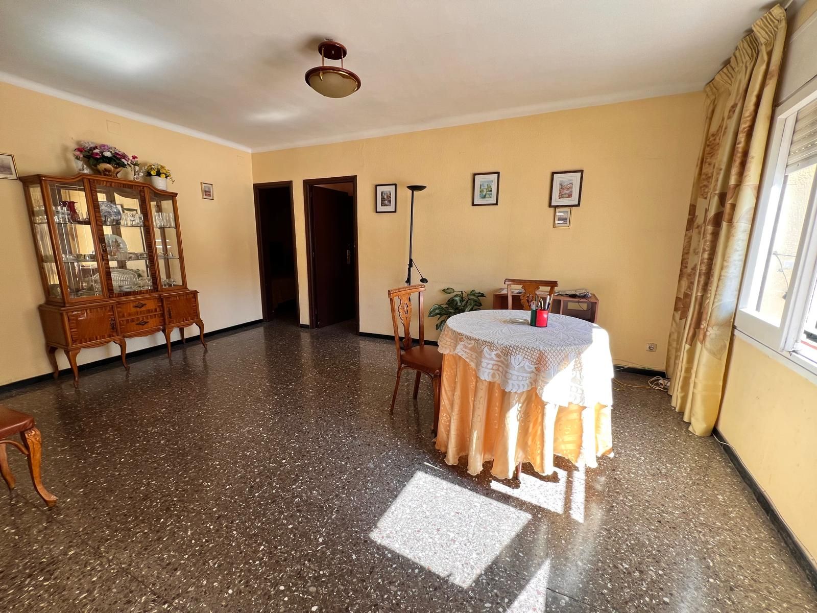 Flat for sale in Cornellà de Llobregat
