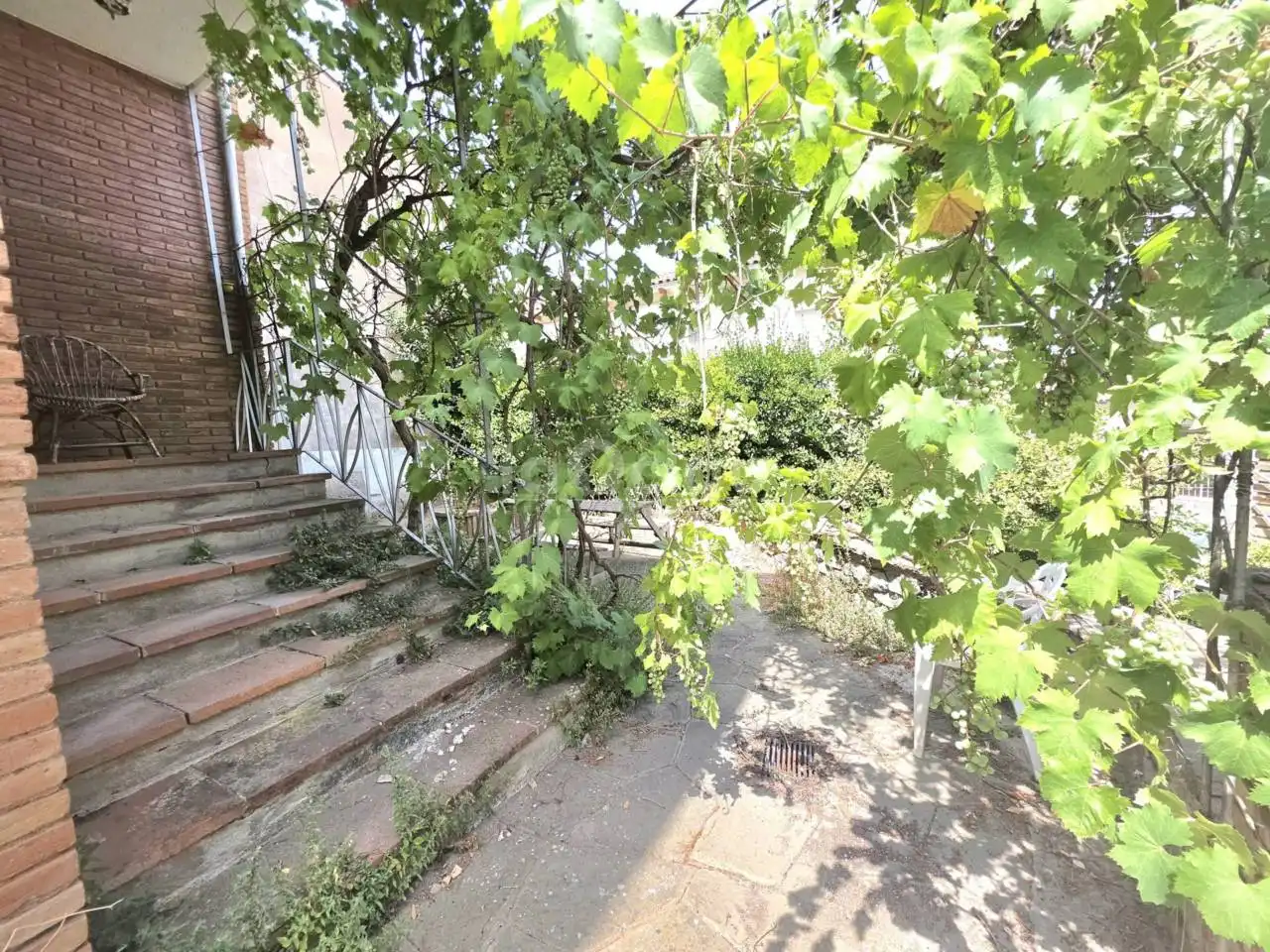 Jardí de Casa adosada en venda en Tona amb Jardí privat, Terrassa i Moblat