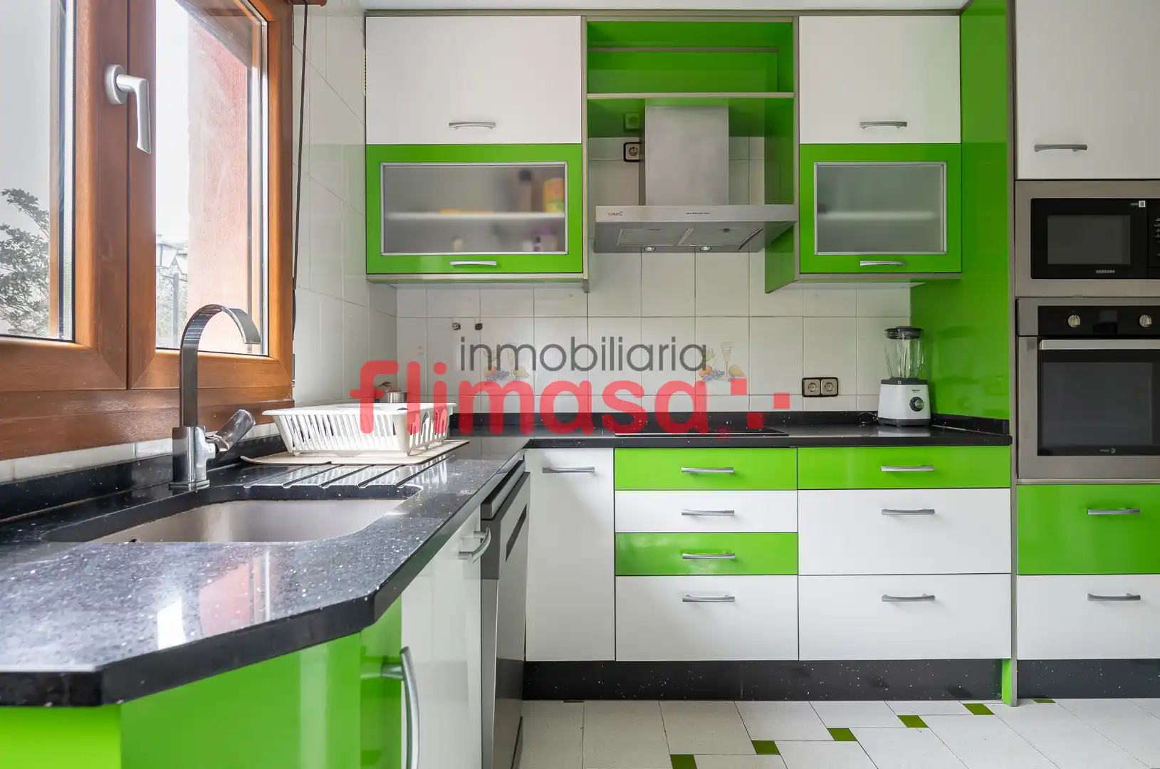 Cocina de Casa o chalet en venta en Villaviciosa de Odón con Calefacción, Jardín privado y Terraza