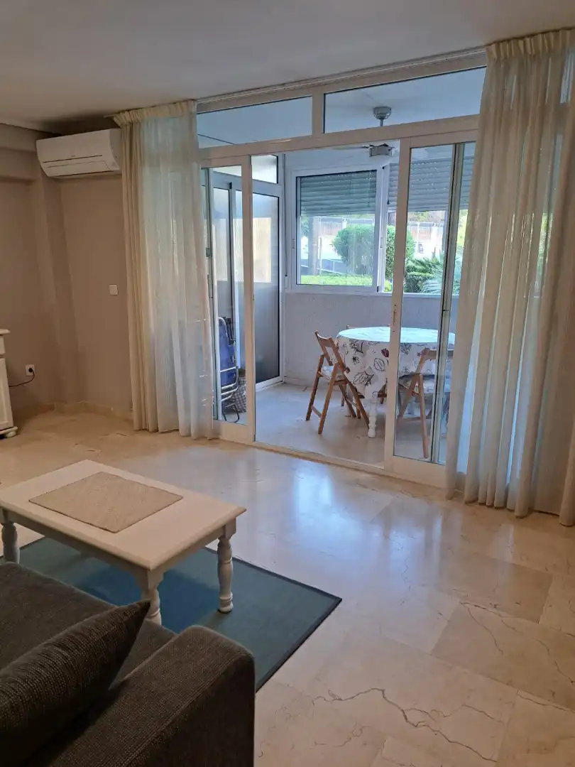 Apartament amb piscina en venda a Calle de Londres, imagen 6
