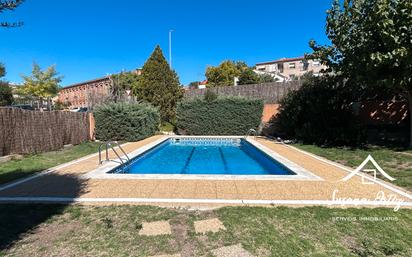 Piscina de Pis en venda en Masquefa