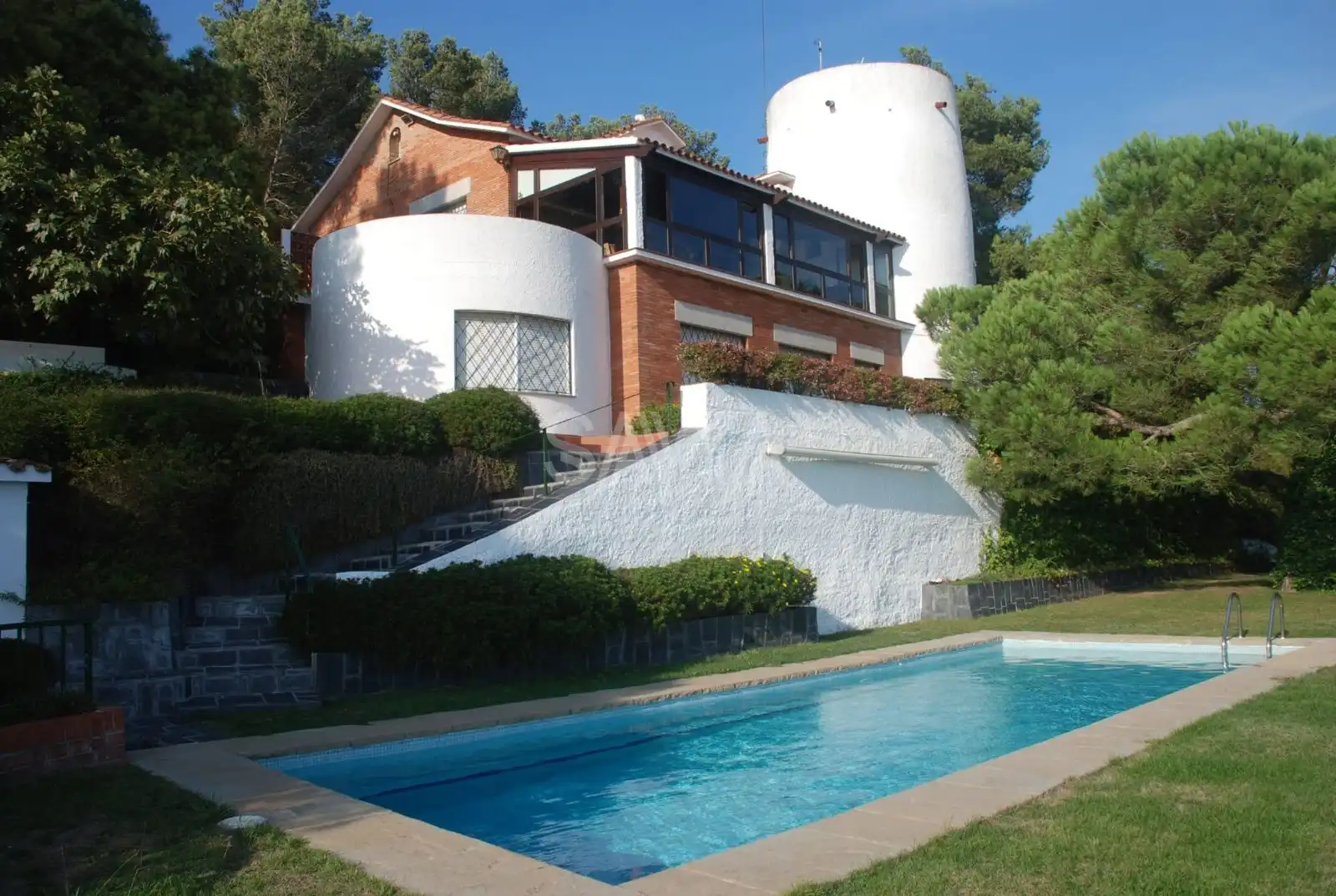 Exterior view of Houses for sale in Sant Just Desvern  with Terrace, Storage room and Swimming Pool