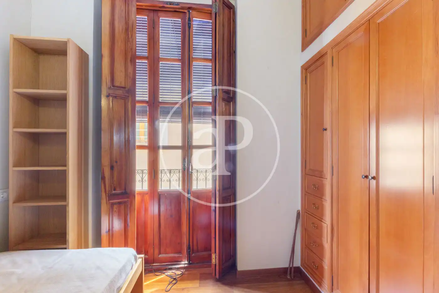 Piso con terraza en alquiler en C/ dels Serrans, imagen 18