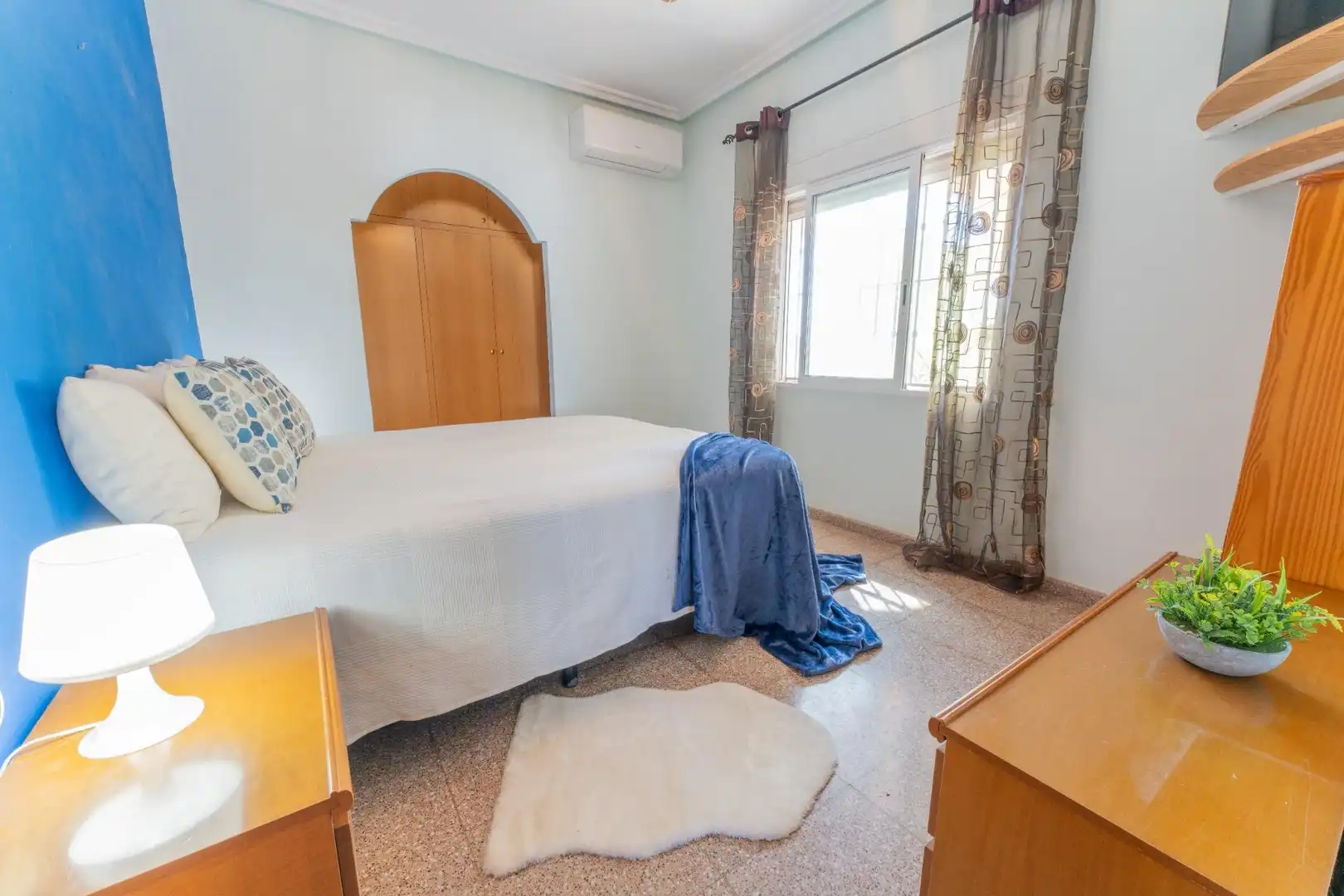Habitación de Casa o chalet en venta en Elche / Elx con Aire acondicionado, Terraza y Piscina