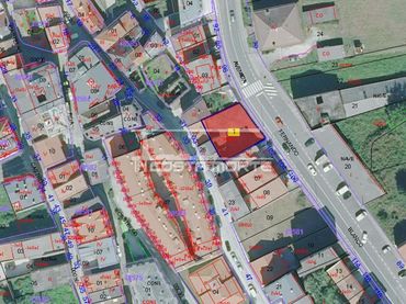Terreny residencial en venda a Cee
