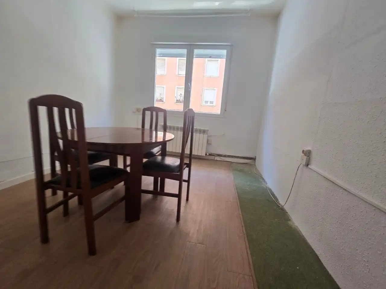 Esszimmer von Wohnungen zum Verkauf in  Logroño mit Heizung und Abstellraum