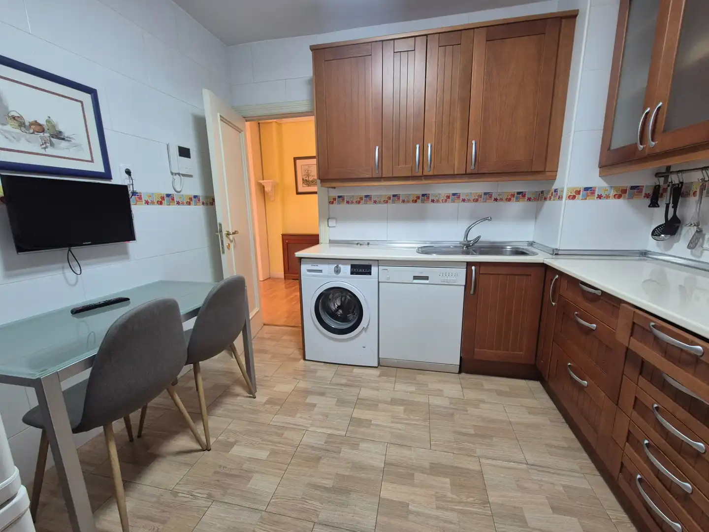 Küche von Wohnung zur Miete in Madrid mit Klimaanlage, Heizung und Möbliert