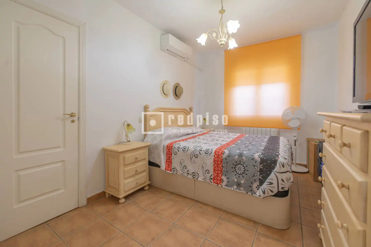 Dormitori de Casa o xalet en venda en Aldea del Fresno amb Aire condicionat, Calefacció i Terrassa