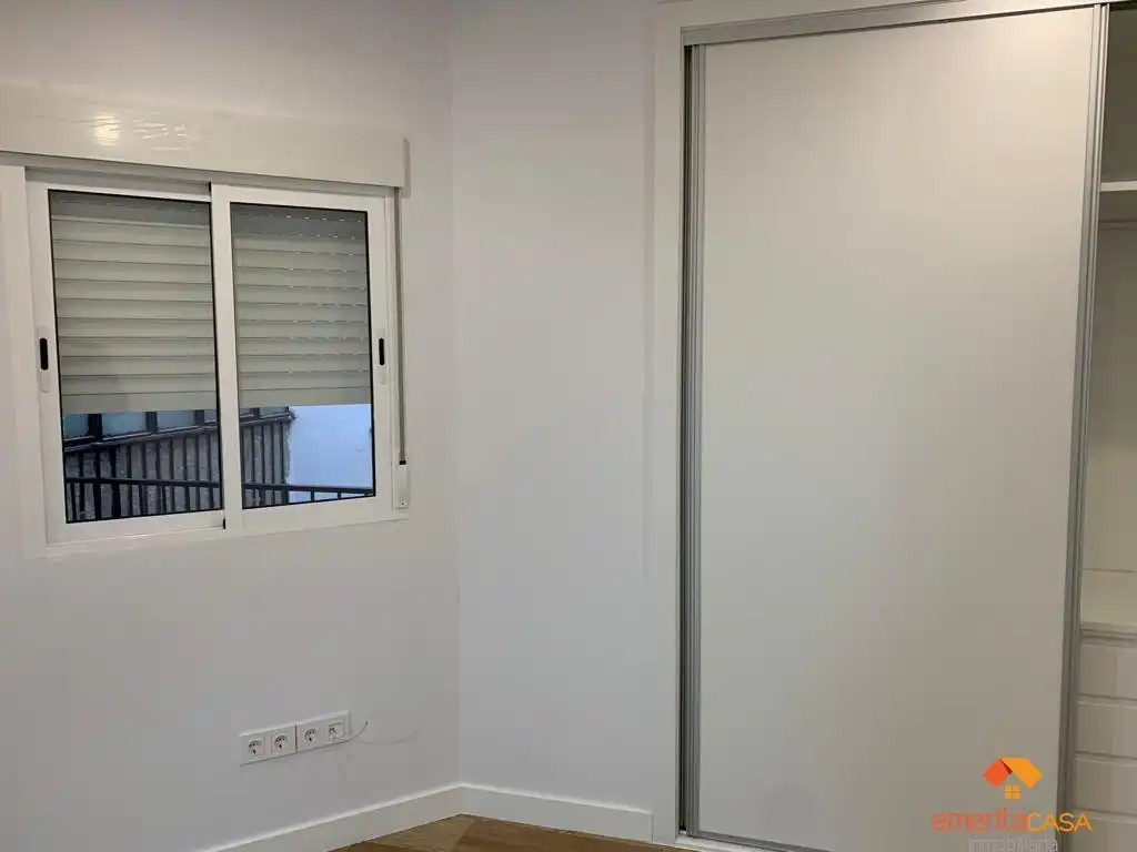 Habitación de Apartamento de alquiler en Mérida con Aire acondicionado, Trastero y Balcón