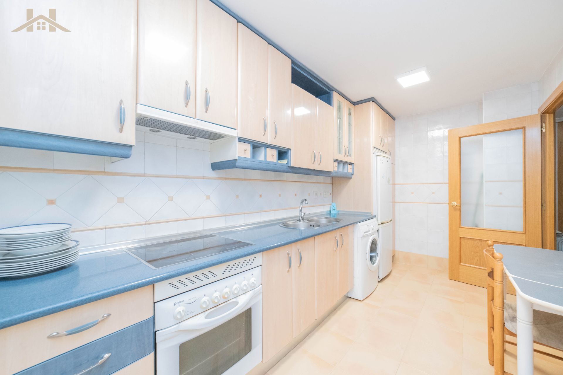 Kitchen of Planta baja for sale in  Toledo Capital