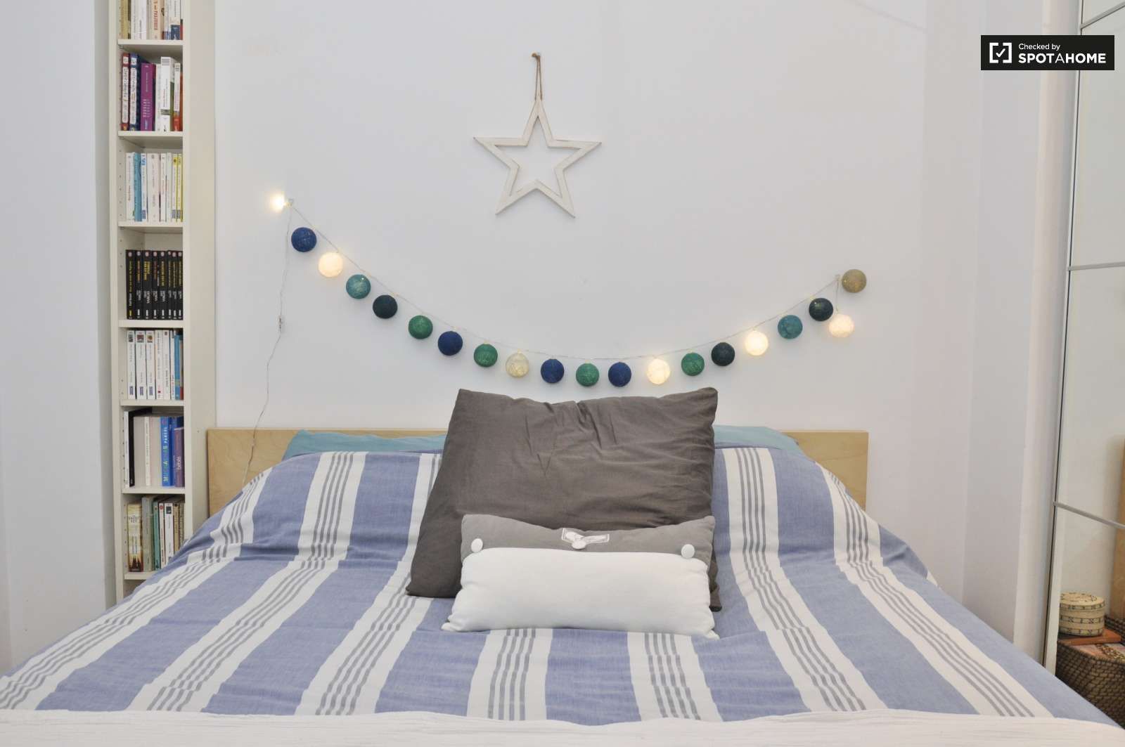 Flat to share in El Camp de l'Arpa del Clot