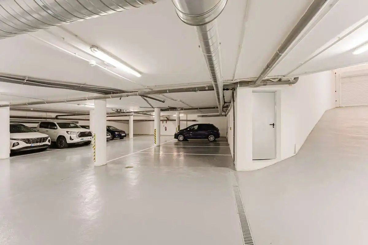 Parking de Piso en venta en Centro - La Vega Alta