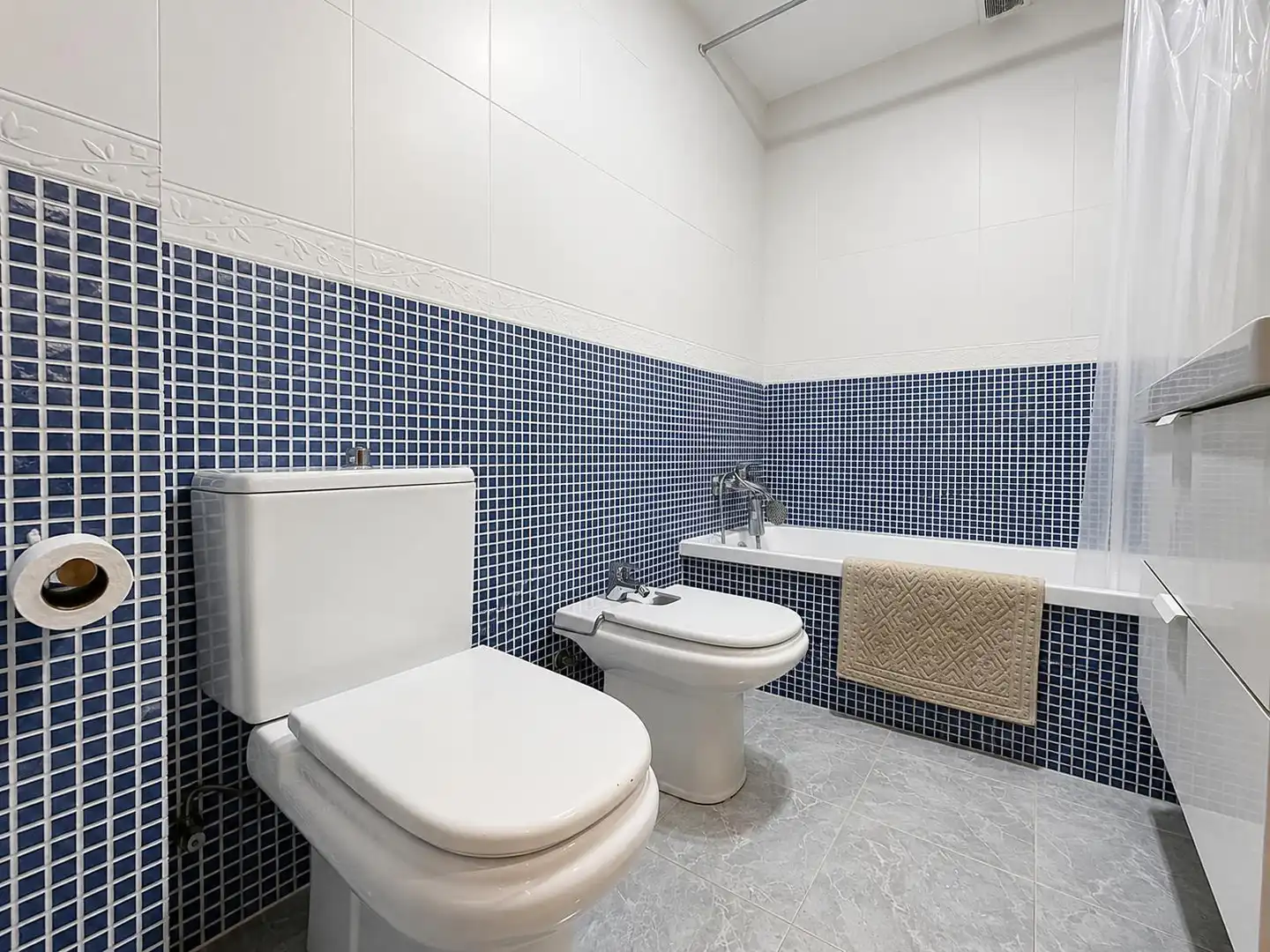 Piso con terraza en venta en Carrer del General Palafox, imagen 13