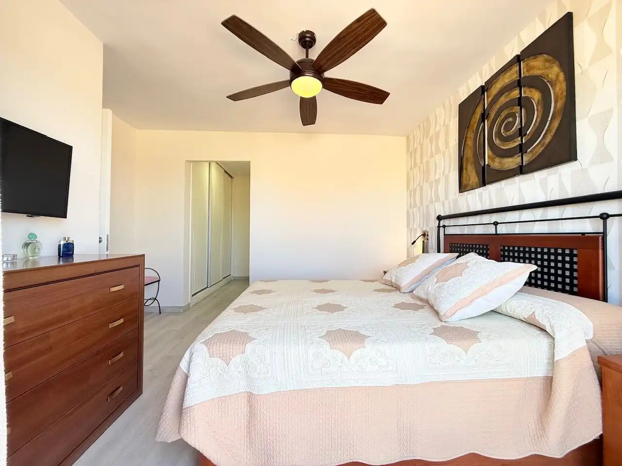 Bedroom of Attic for sale in Vélez-Málaga  with Air Conditioner, Heating and Terrace