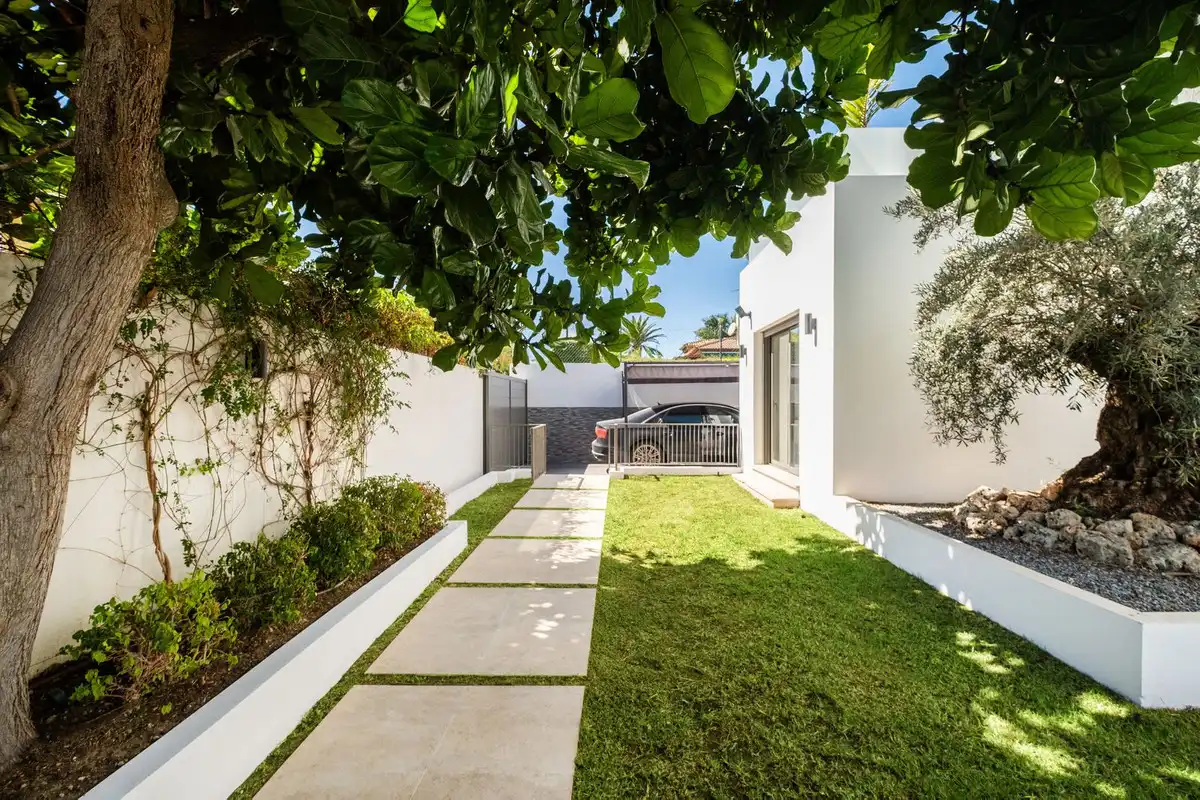 Terraza de Casa o chalet en venta en Marbella con Aire acondicionado, Jardín privado y Terraza