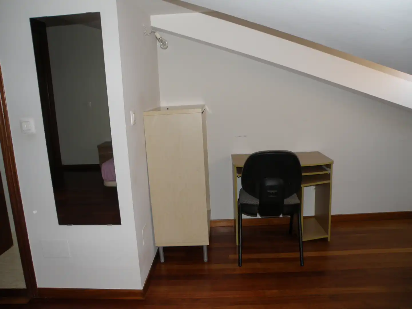 Dormitori de Dúplex de lloguer en Ames amb Calefacció, Parquet i Traster