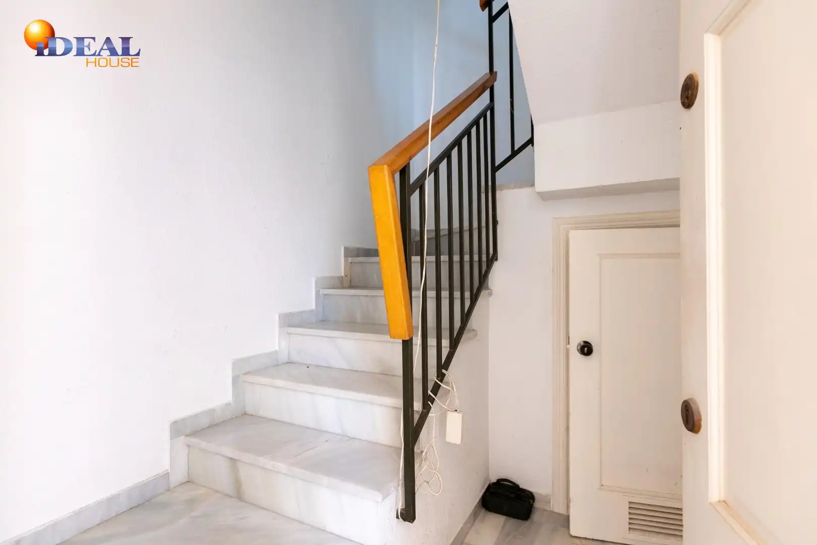 Penthouse with pool for sale in COMETA HALLEY, imagen 8