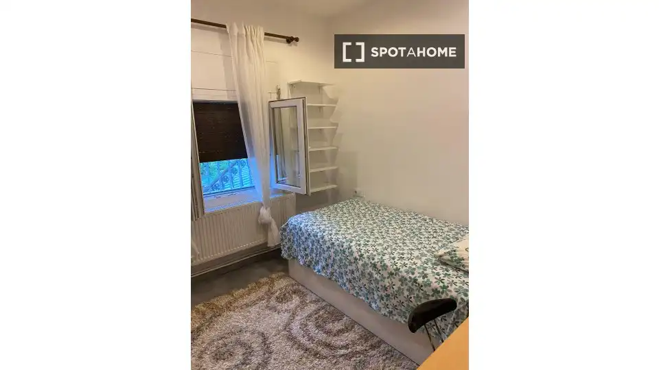 Bedroom of Flat for share in Sant Quirze del Vallès  with Air Conditioner, Terrace and Furnished