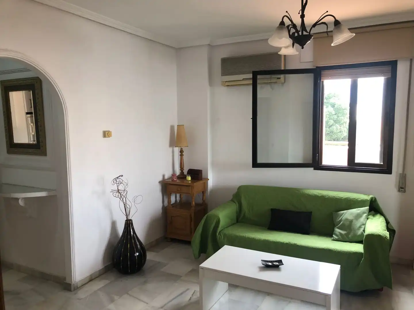Sala de estar de Piso de alquiler en Algeciras con Amueblado