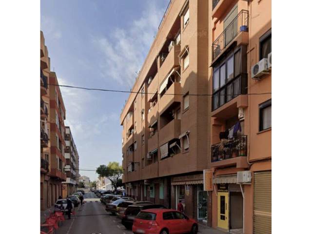 Piso en Venta en Calle Montealegre en San Ramón - Monte de Piedad