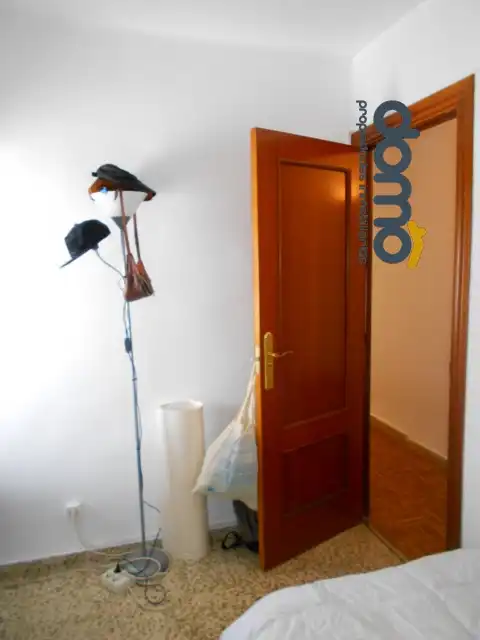 Àtic en venda en Granada amb Moblat, Forn i Rentadora