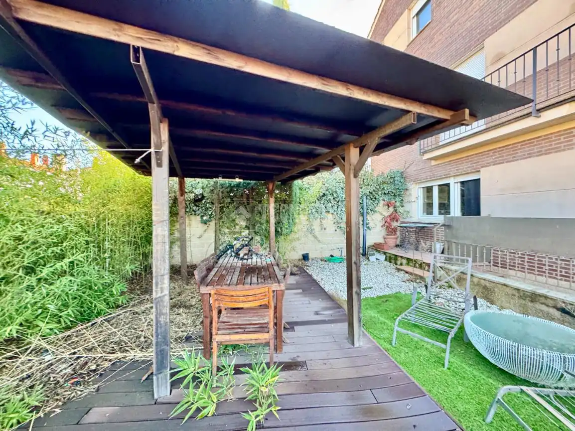 Terraza de Casa adosada en venta en Yunquera de Henares con Aire acondicionado y Calefacción
