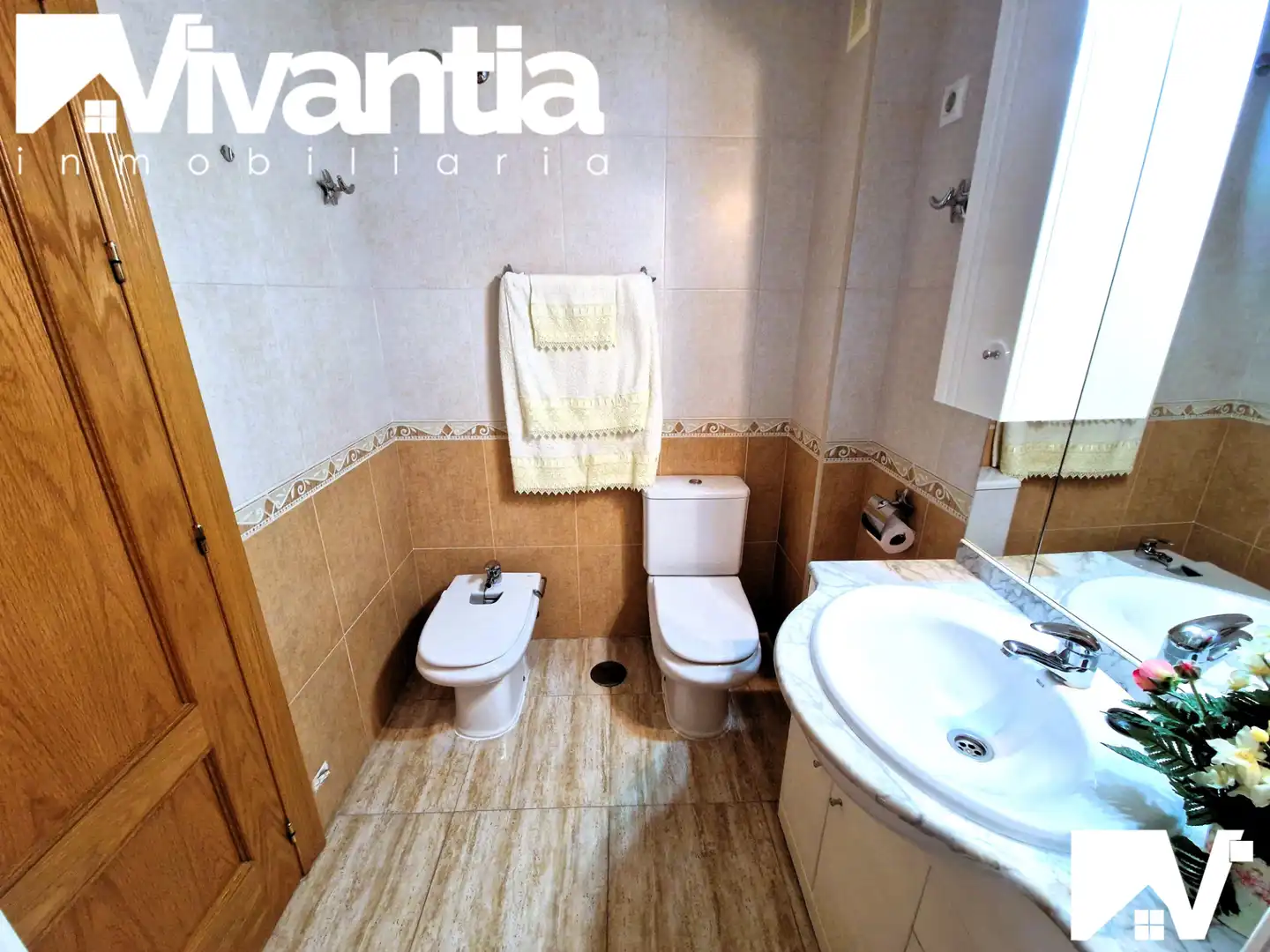 Badezimmer von Wohnung zum Verkauf in Lorca mit Klimaanlage, Heizung und Möbliert