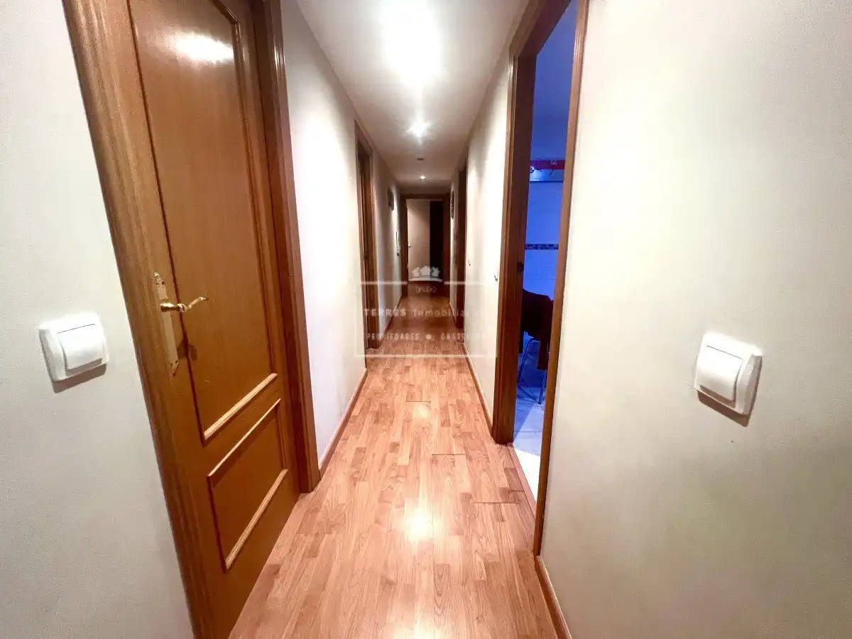 Piso en venta en Castellón de la Plana / Castelló de la Plana con Aire acondicionado, Calefacción y Terraza