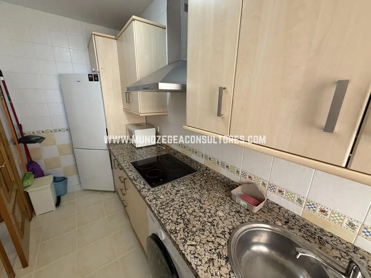 Cocina de Apartamento de alquiler en Lucena con Aire acondicionado y Trastero
