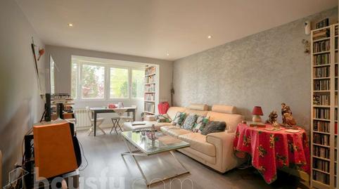 Foto 2 de Piso en venta en Calle Chiquinquira, ., Pinar del Rey, Madrid Capital