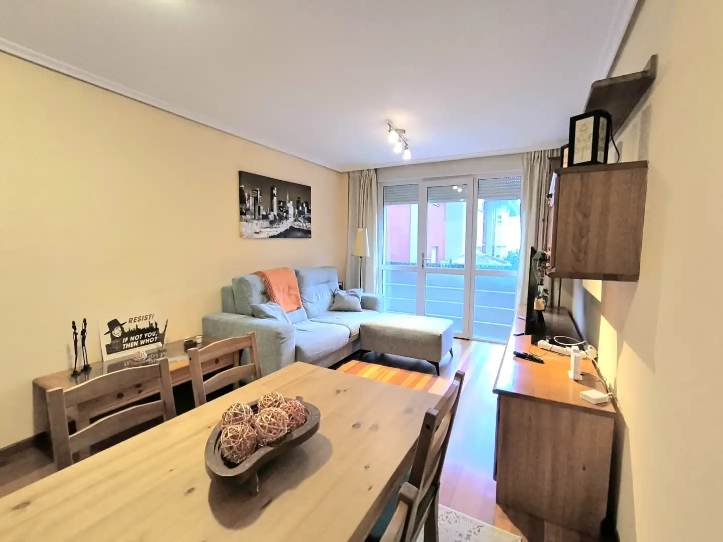 Living room of Flat for rent in Piélagos  with Heating, Private garden and Parquet flooring