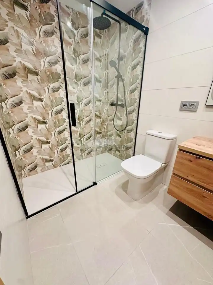 Baño de Planta baja de alquiler en Callosa d'en Sarrià con Aire acondicionado, Terraza y Amueblado