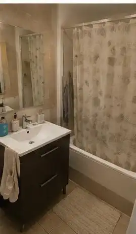 Badezimmer von Wohnung zur Miete in Ocaña mit Klimaanlage, Möbliert und Haustiere erlaubt