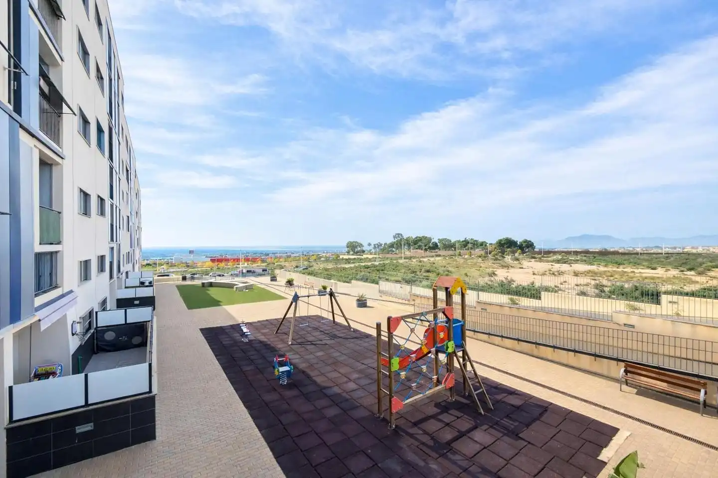 Terraza de Piso en venta en Crevillent con Aire acondicionado, Terraza y Piscina
