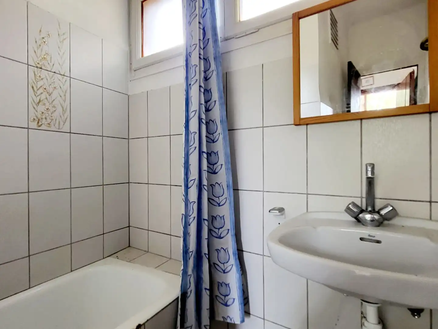 Bany de Casa o xalet en venda en Torredembarra amb Jardí privat, Terrassa i Moblat
