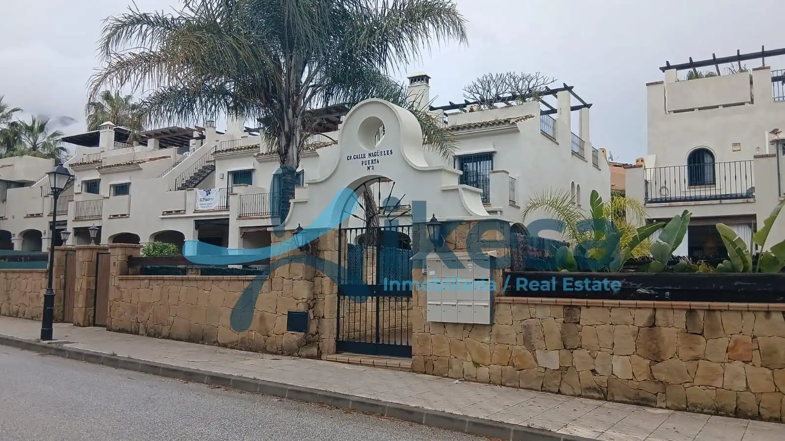Casa a schiera con piscina in vendita a Milla de Oro, imagen 3