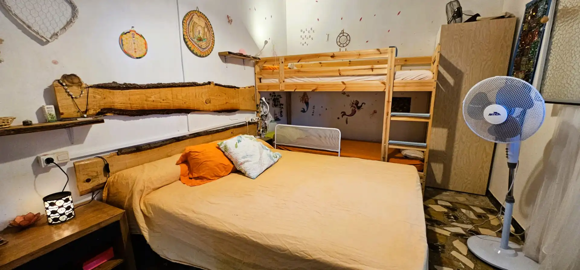 Dormitori de Casa o xalet en venda en Totana amb Jardí privat, Terrassa i Traster